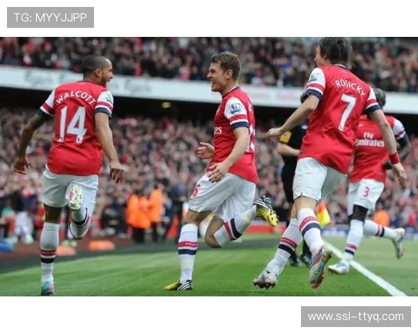 阿斯顿维拉控球率58.3%却输球，由攻转守阵型脱节问题暴露