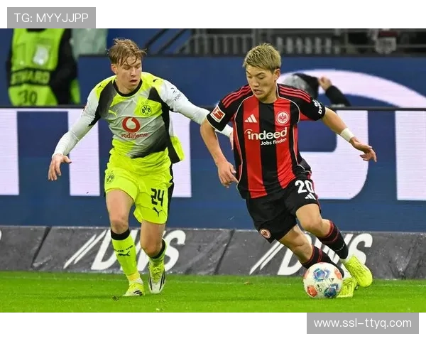 多特蒙德95分钟绝平法兰克福，客场惊险守住一分