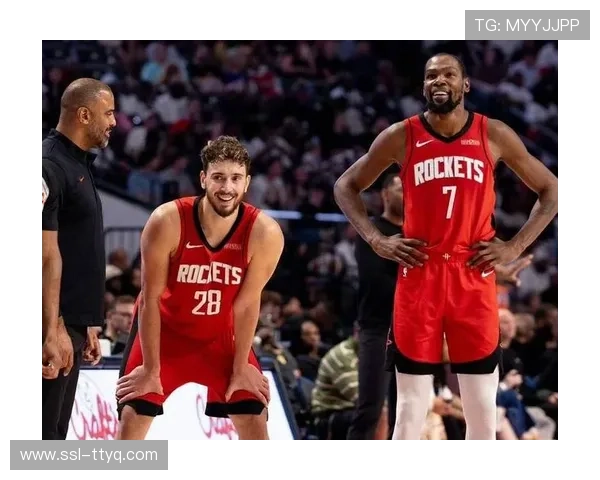 火箭独行侠残阵对决，申京弗拉格新星碰撞引关注