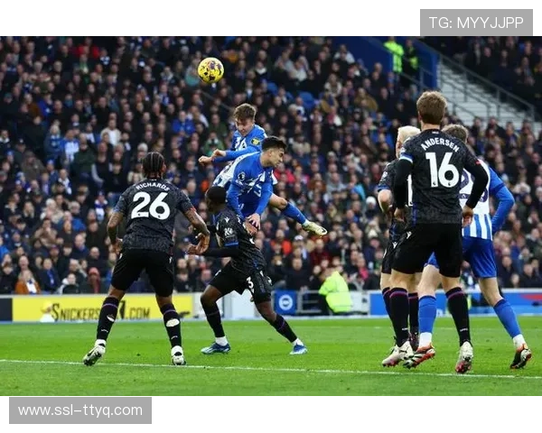 布莱顿vs水晶宫半场1-1平，两队近期状态均难言出色